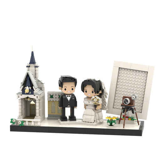 Duo Wedding Tinybrick with Portrait and Chapel