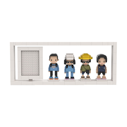 Friends and Family (4 Pax) Tinybrick with Portrait and Frame